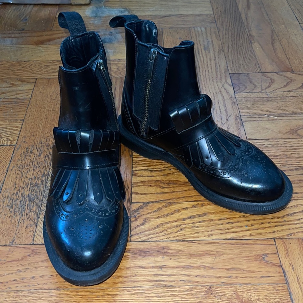 Wingtip Leather Boots